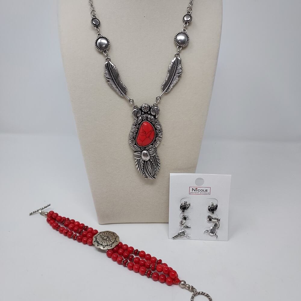 Western Cowgirl Jewelry Bundle Necklace Bracelet Post Earrings Red Silver Tone